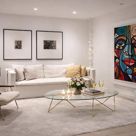 아파트 Modern House In 15 Min To 10 Min To Airport *